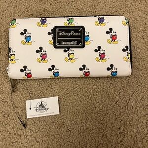 NWT Disney Parks Loungefly Mickey Mouse Wallet